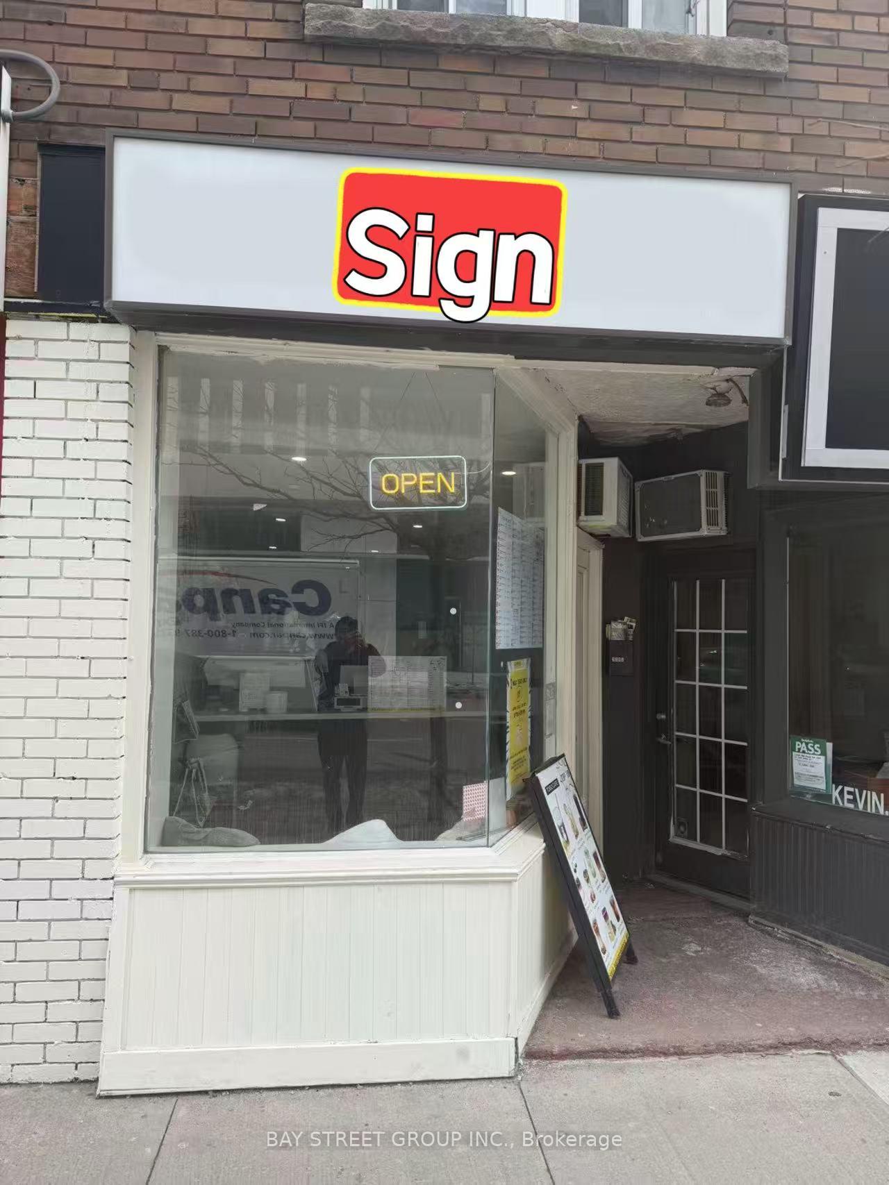 2095.5 Yonge Street, Toronto C10, ON, exterior