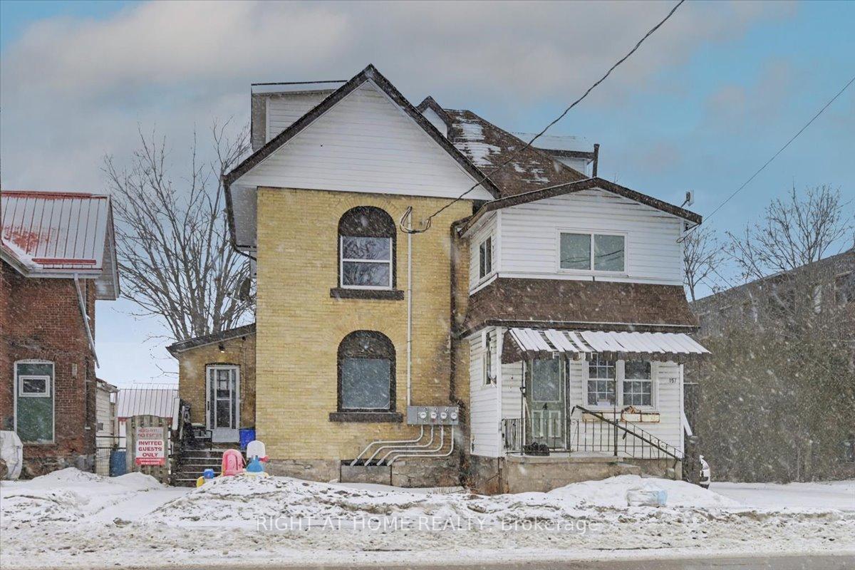 157 Lindsay Street S, Kawartha Lakes, ON, exterior
