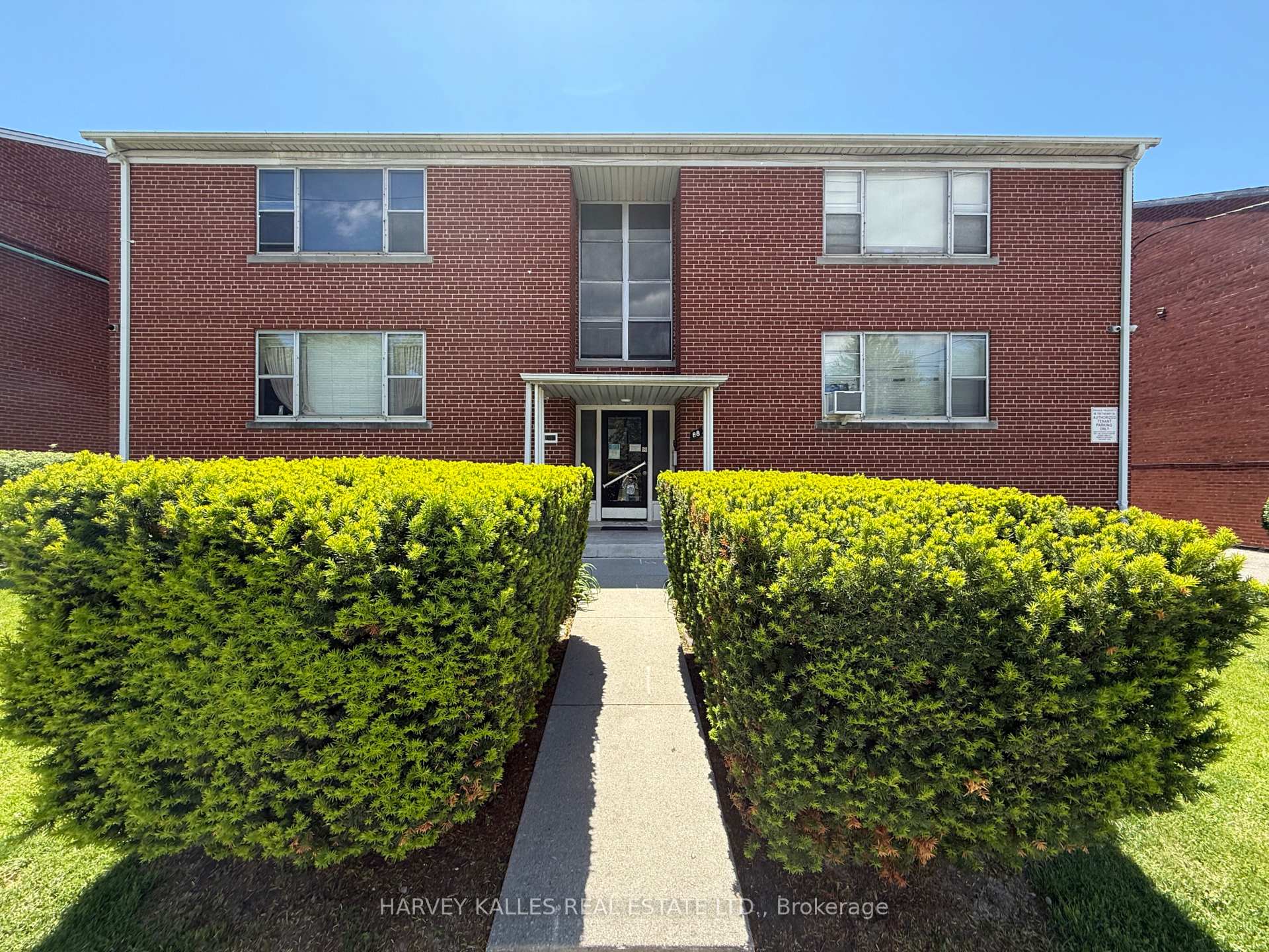 4 - 88 Trethewey Drive, Toronto W04, ON, exterior