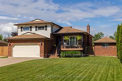8238 Lexington Court, Niagara Falls, ON, exterior