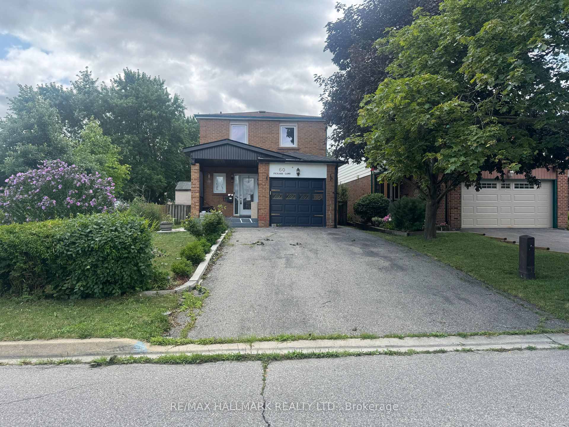 60 Pickard Lane, Brampton, ON, exterior