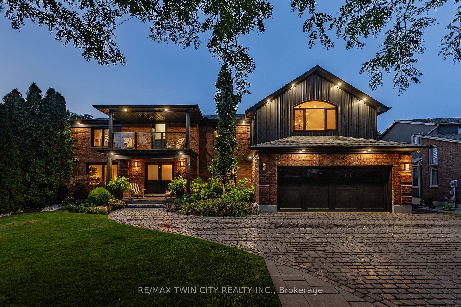 50 Roehampton Court, Kitchener, ON, exterior