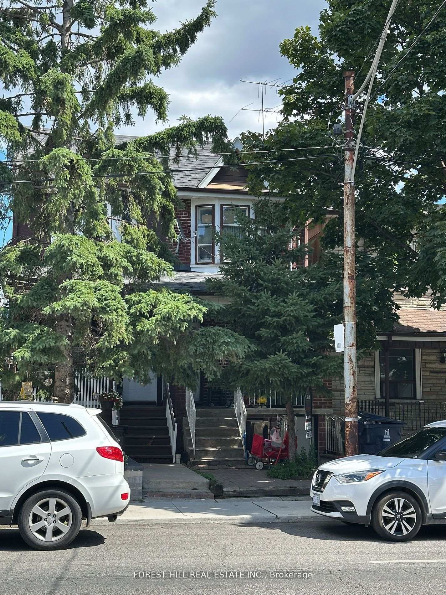 1197 Dovercourt Road, Toronto C02, ON, exterior