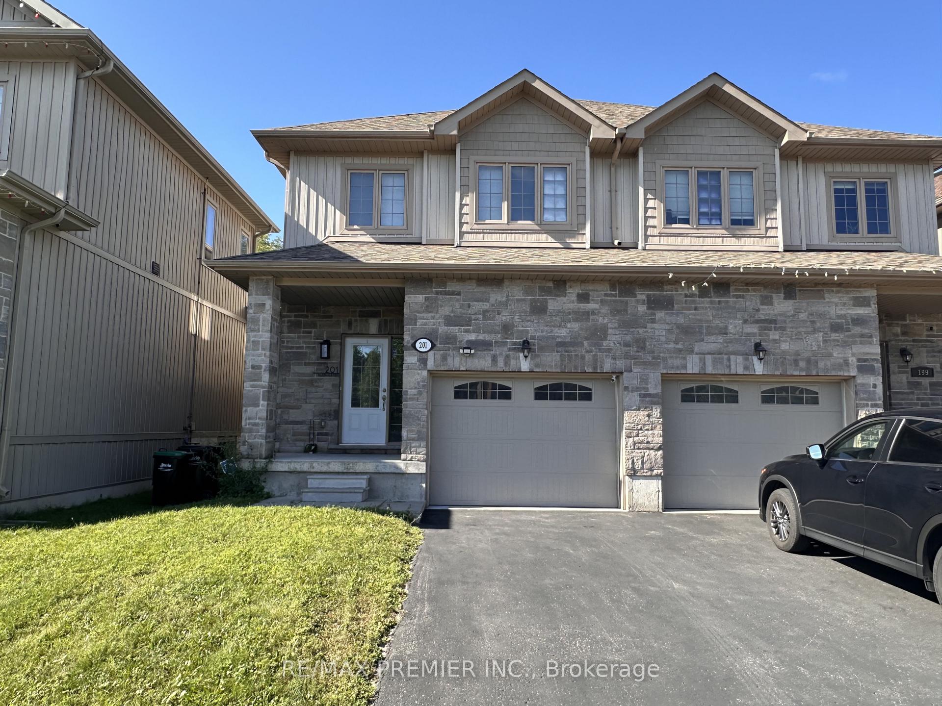 201 Alva Street, Barrie, ON, exterior