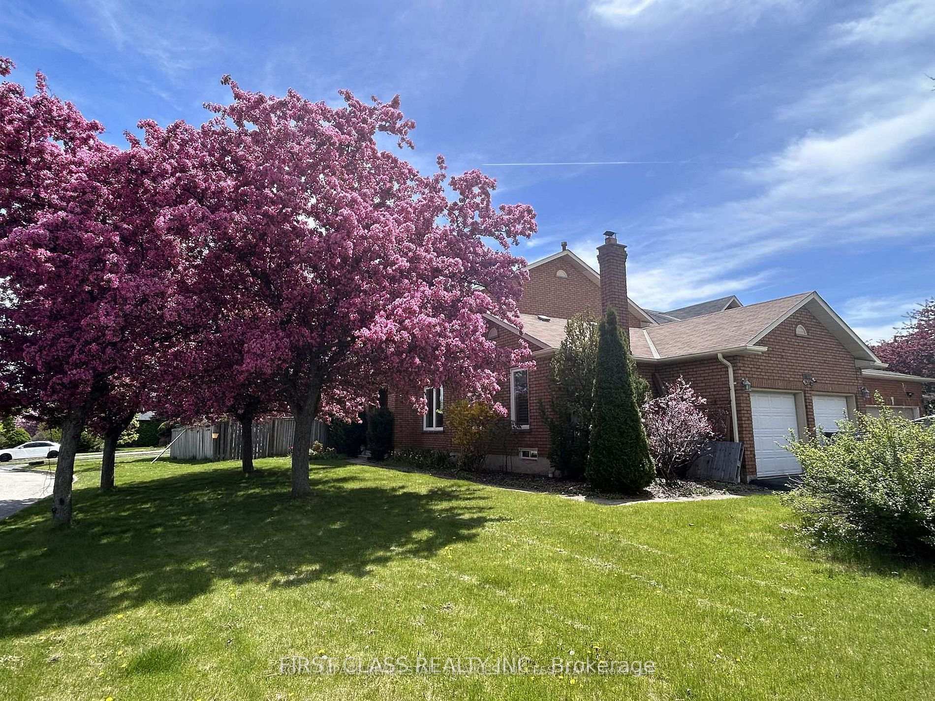 2360 Credit Valley Road, Mississauga, ON, exterior