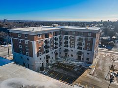 202 - 976 Simcoe Street N, Oshawa, ON, exterior