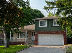 218 Chartland Boulevard S, Toronto E07, ON, exterior