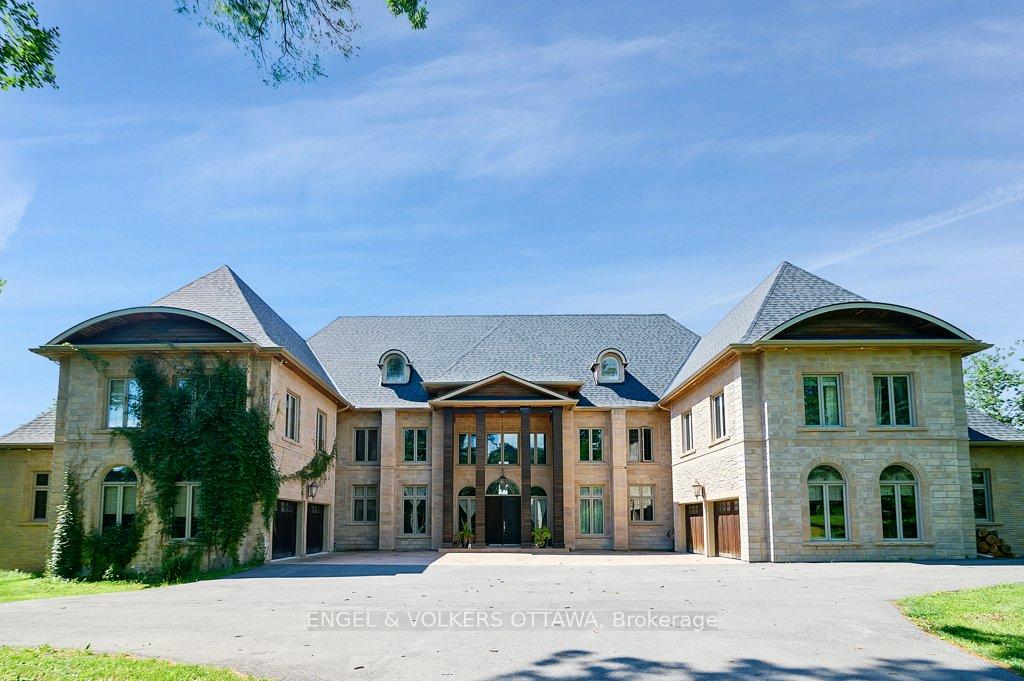 2892 Presquile Road, Alfred and Plantagenet, ON, exterior