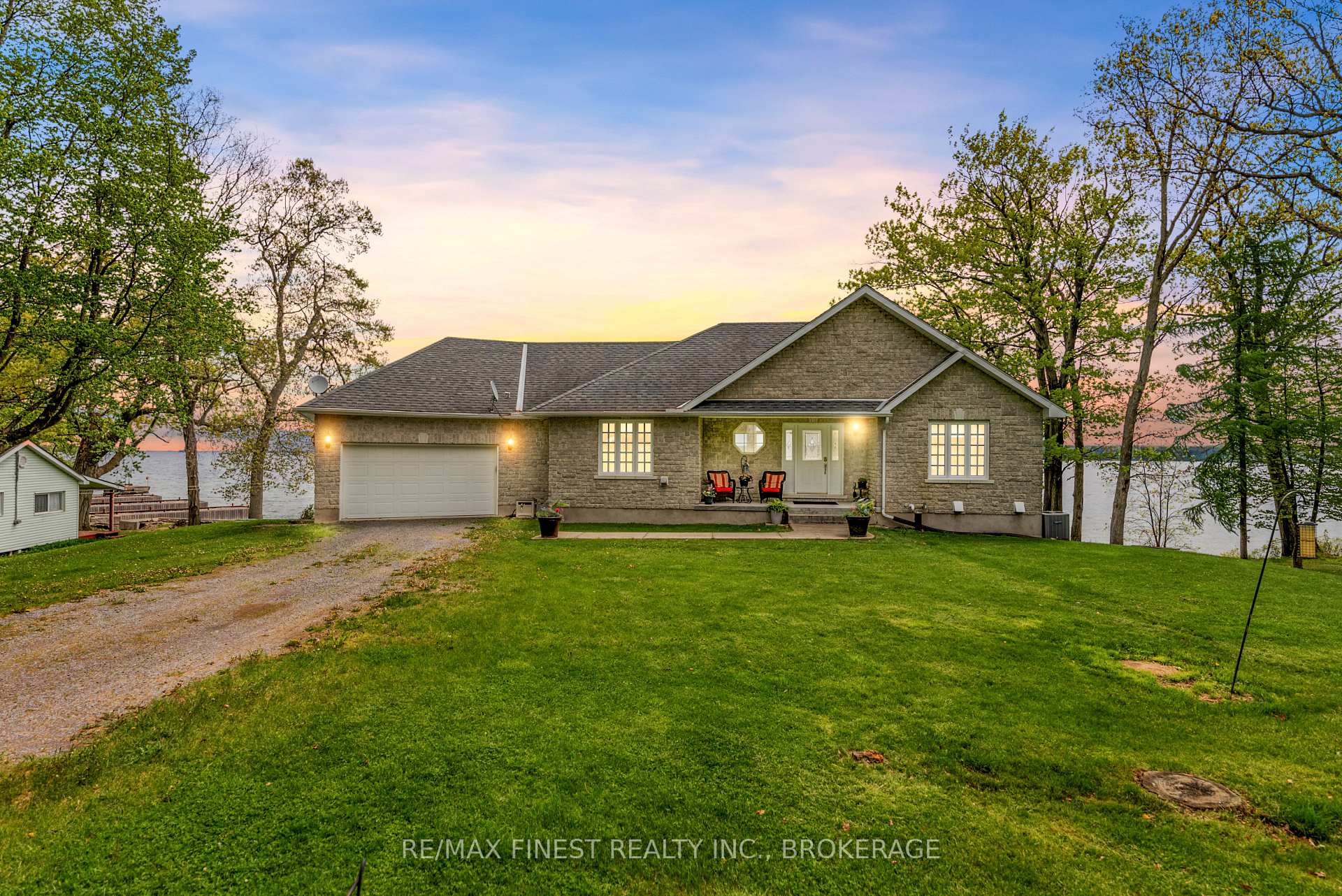 121 Hickory Lane, Frontenac Islands, ON, exterior