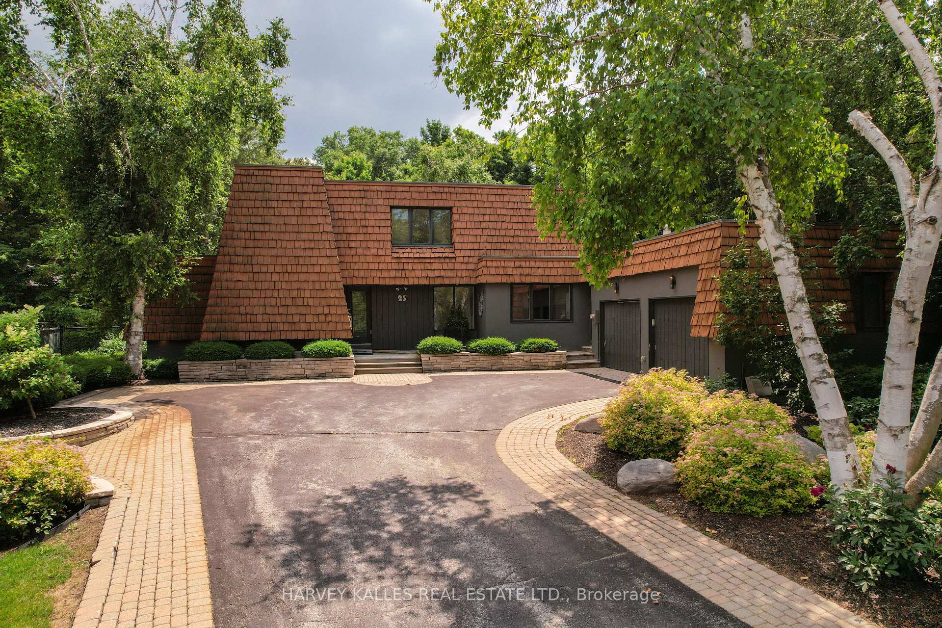 23 Royal Oak Drive, Barrie, ON, exterior