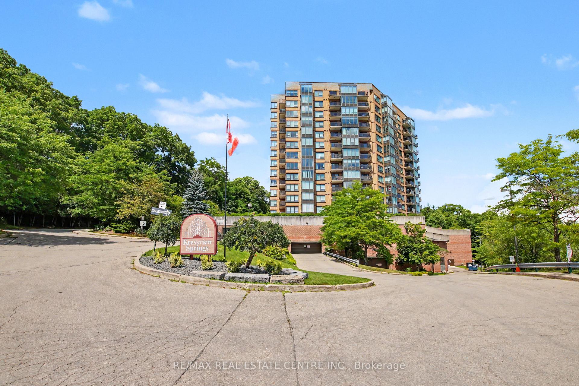 608 - 237 King Street W, Cambridge, ON, exterior