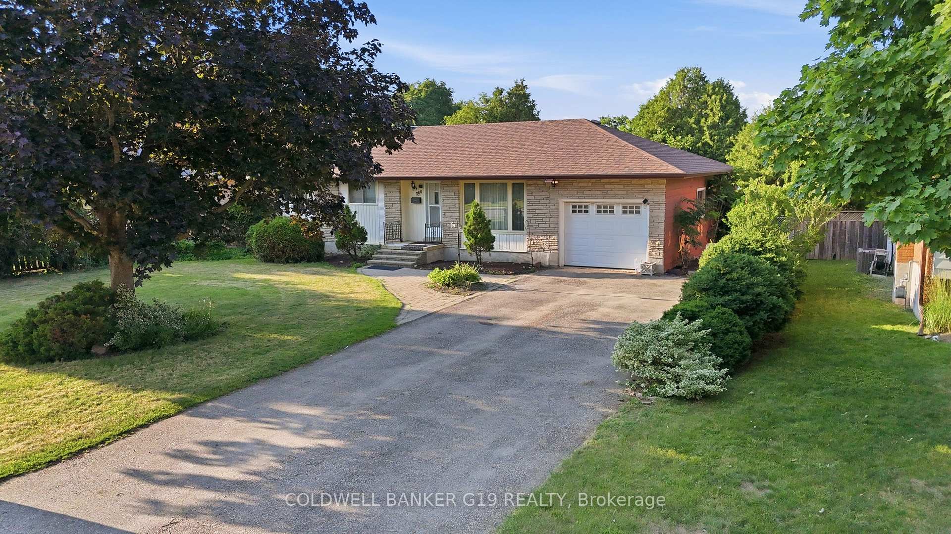 360 Blair Road, Cambridge, ON, exterior