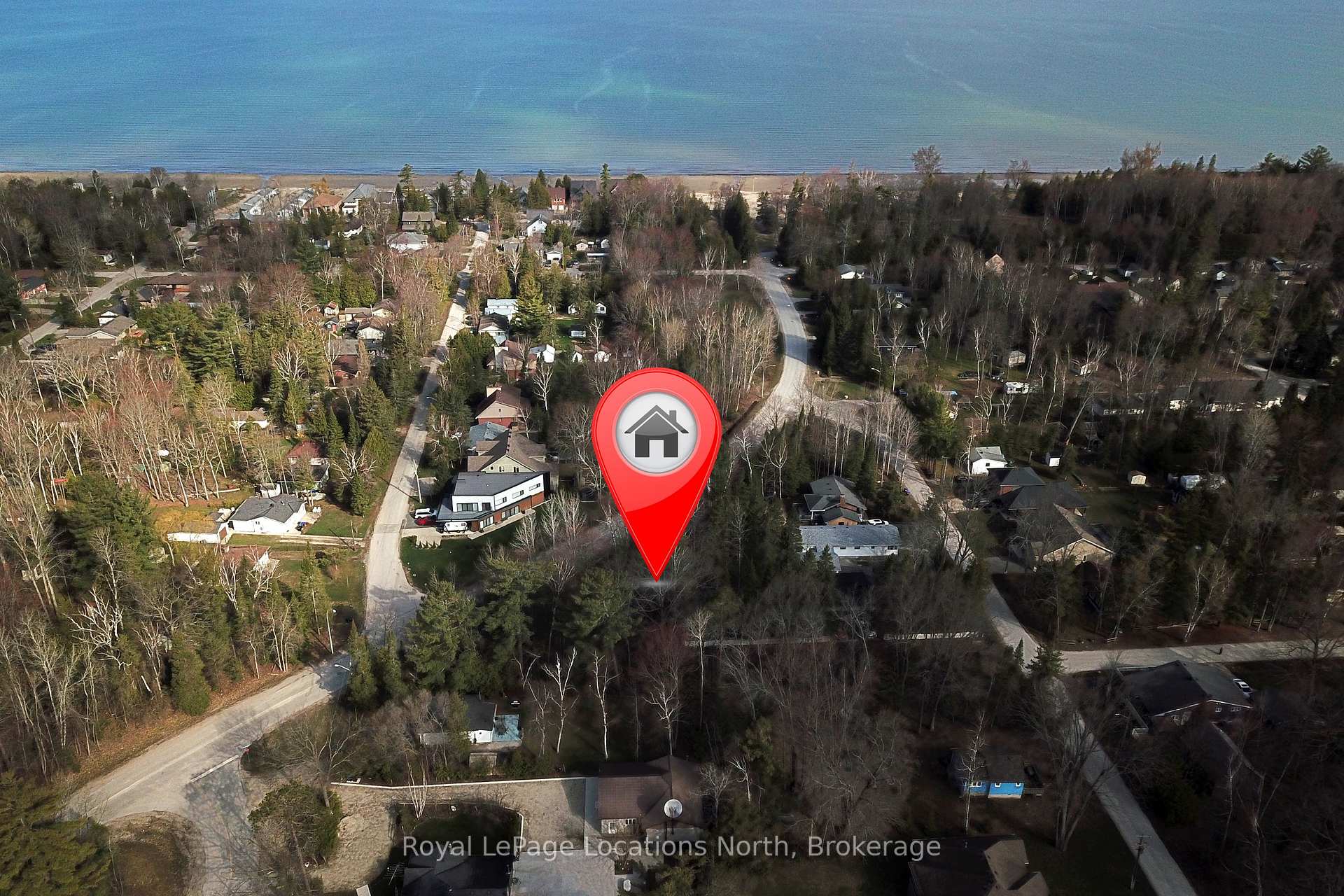 101 Sunnidale Road N, Wasaga Beach, ON, exterior