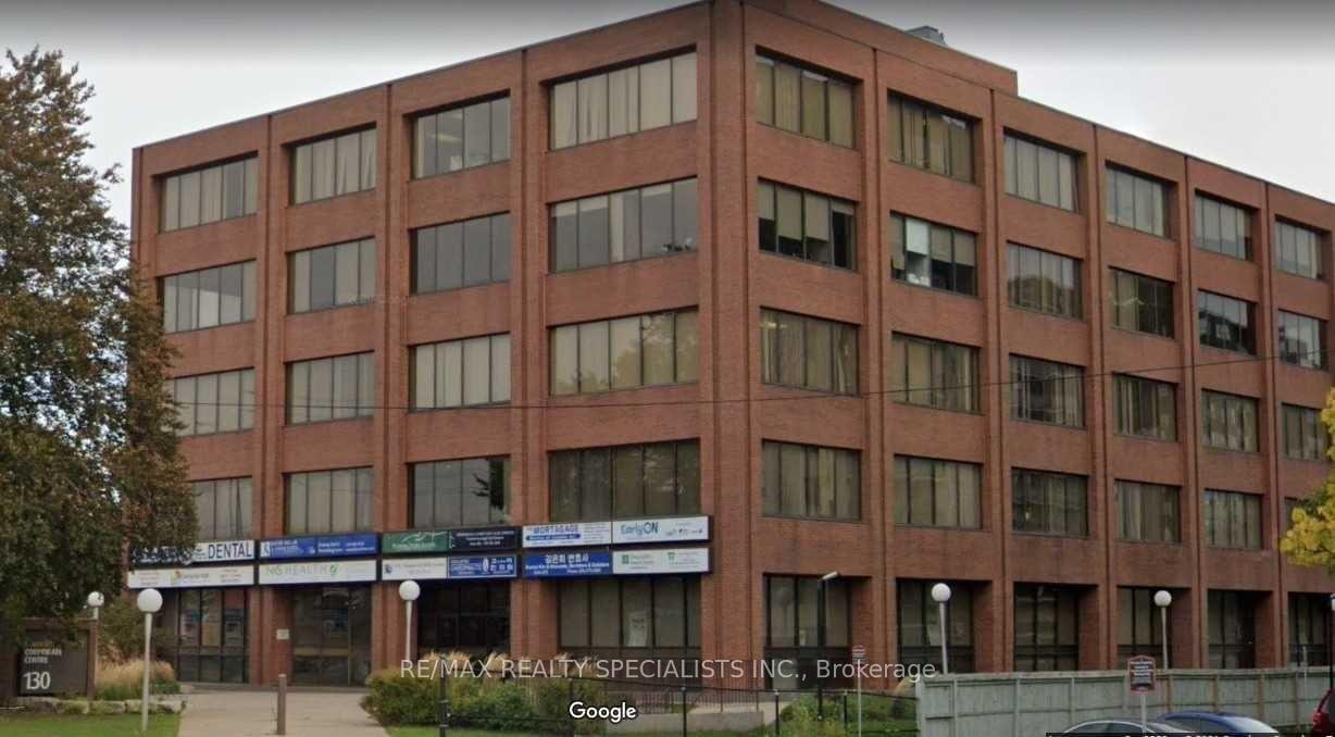 304 - 130 Dundas Street E, Mississauga, ON, exterior
