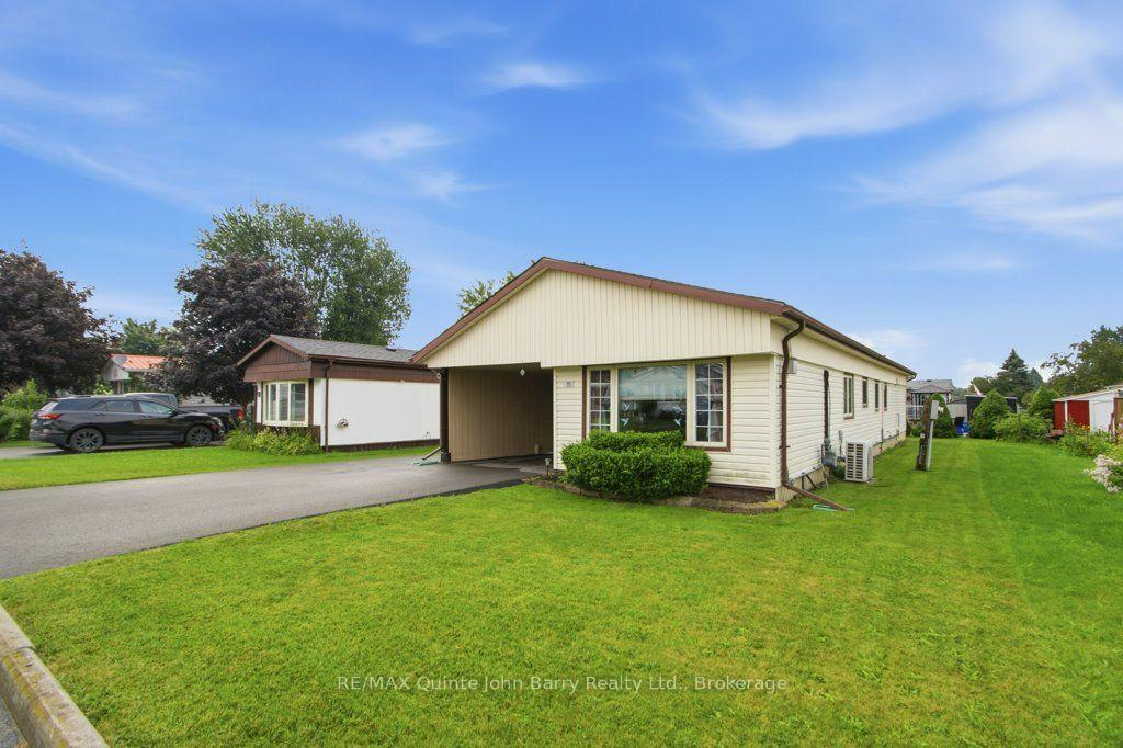 11 Killdeer Lane, Belleville, ON, exterior