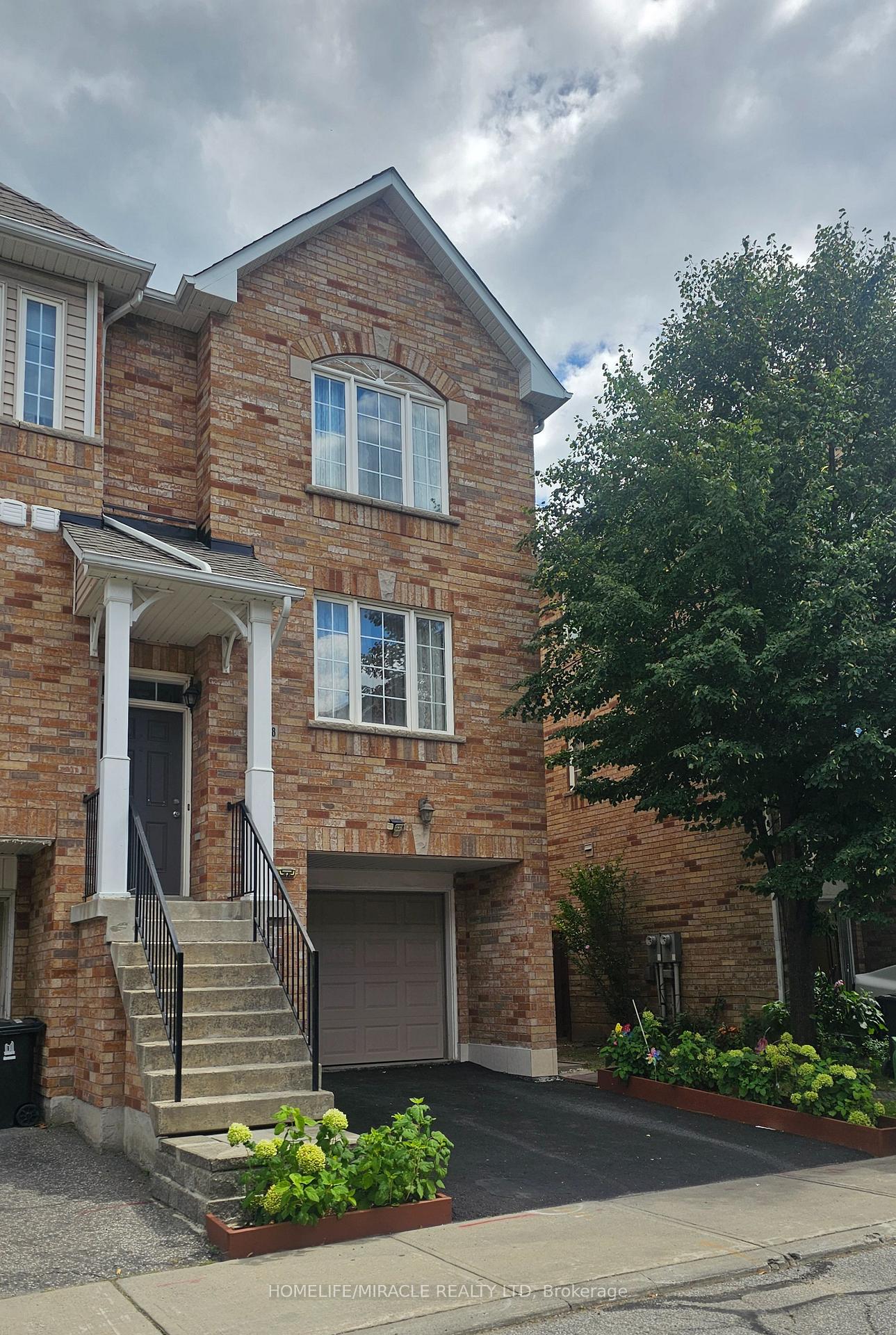 1 - 2800 Eglinton Avenue E, Toronto E08, ON, exterior