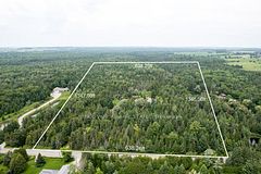 250 Davis Drive, Uxbridge, ON, exterior