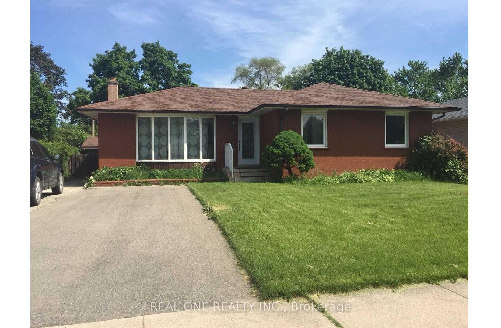 Bsmt - 58 Sewell Drive, Oakville, ON, exterior