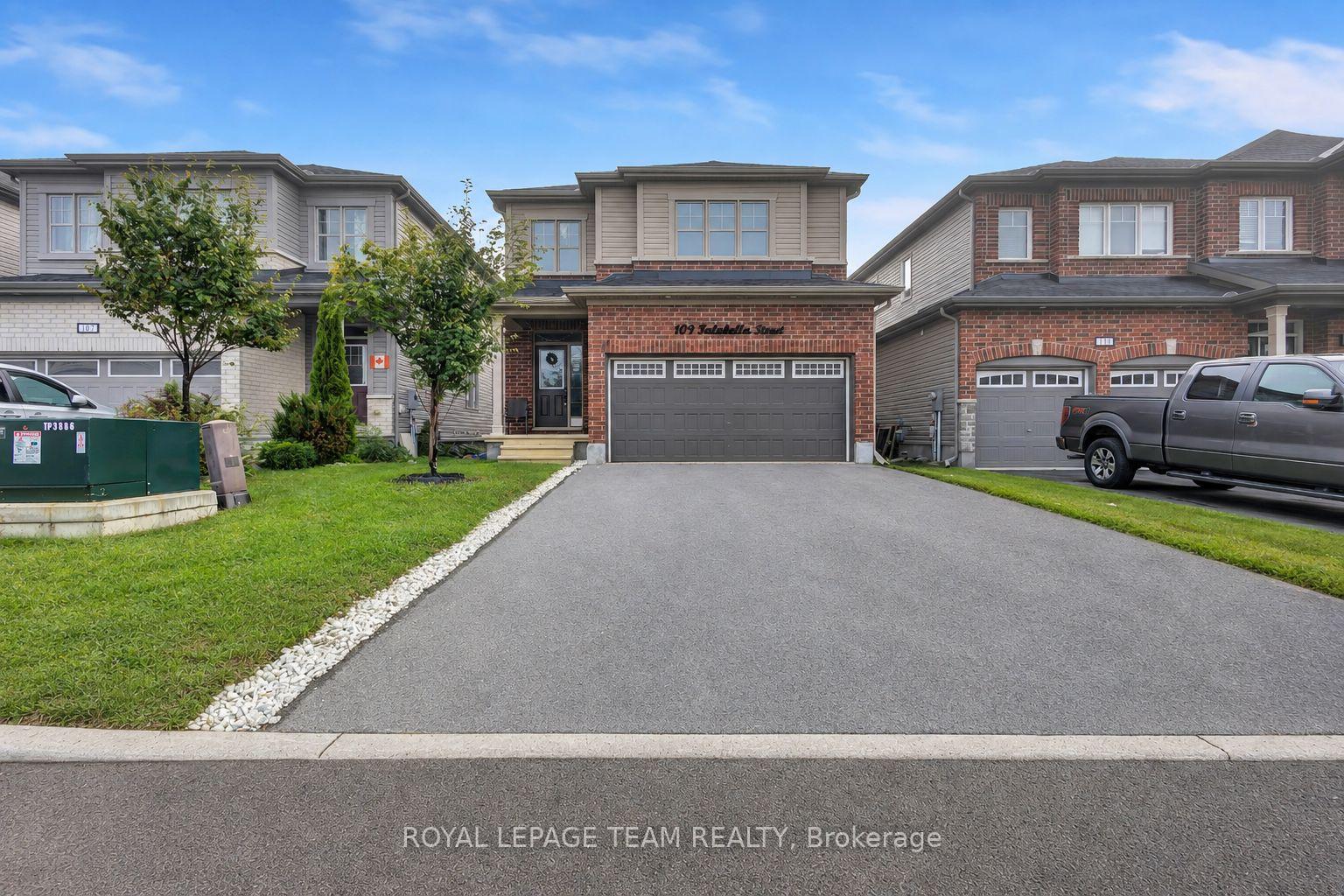 109 Falabella Street, Stittsville - Munster - Richmond, ON, exterior