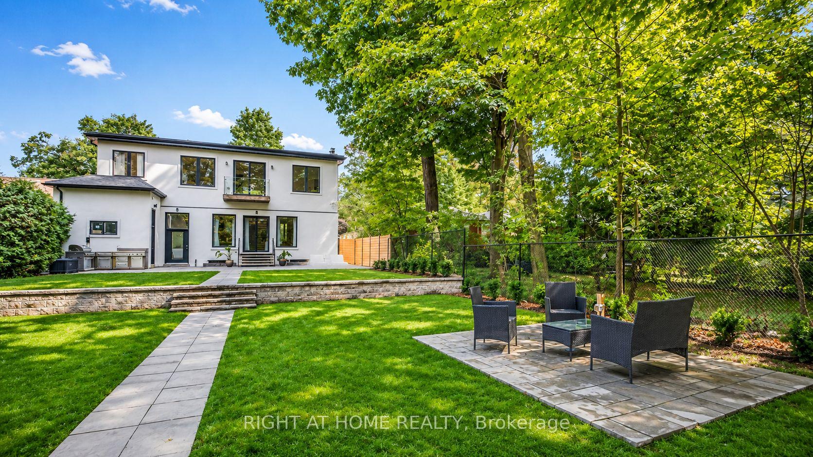 64 Larwood Boulevard, Toronto E08, ON, exterior