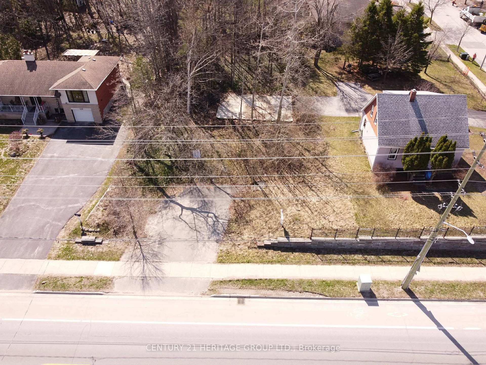 155 & 157 Ardagh Road, Barrie, ON, exterior
