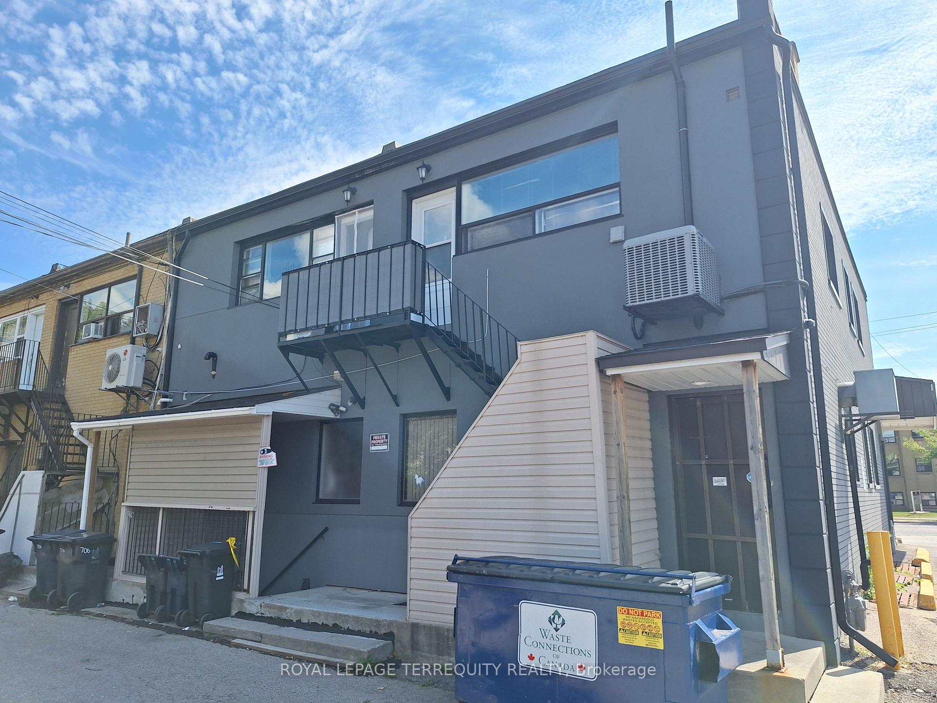 LOWER LEVEL - 706 Wilson Avenue, Toronto W05, ON, exterior