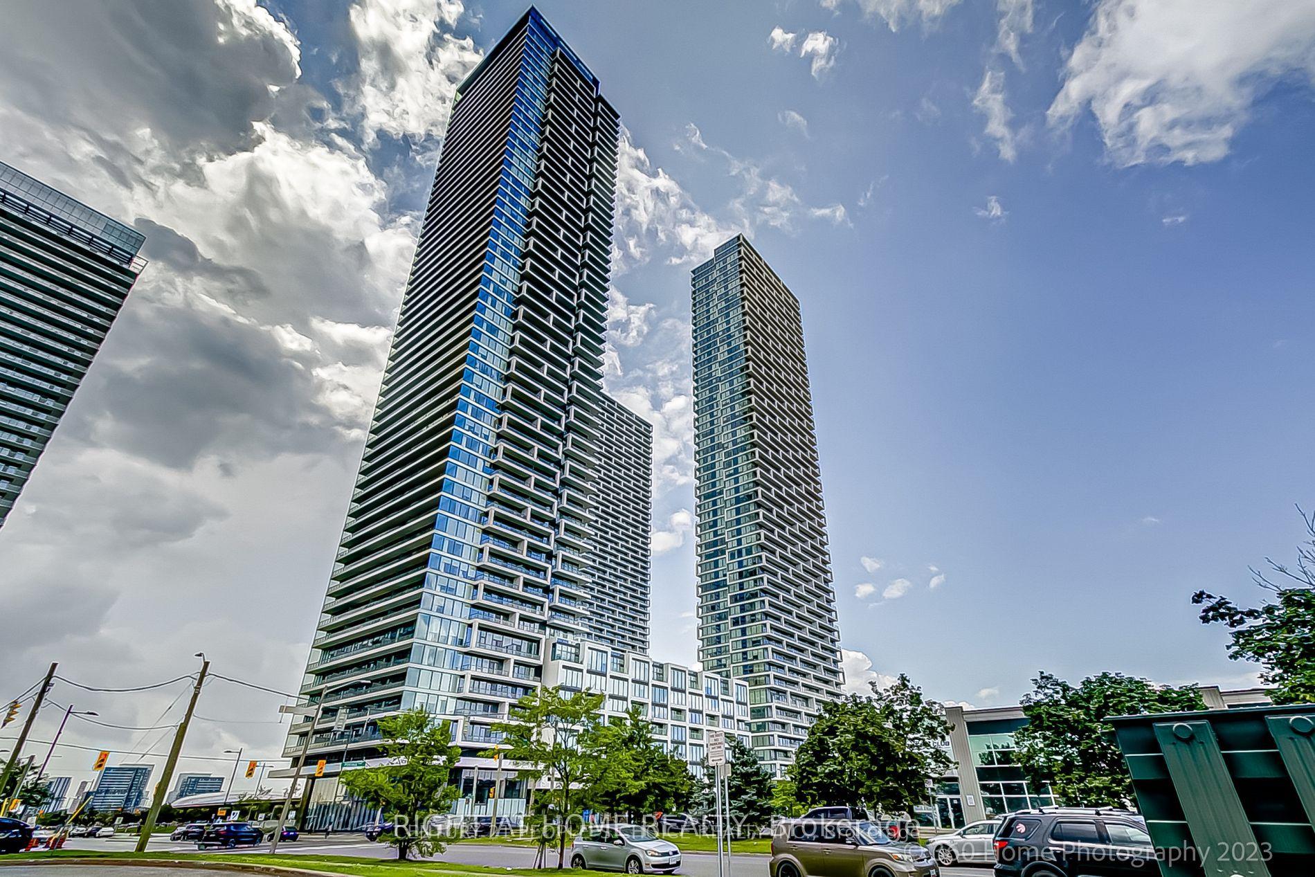 3509 - 950 Portage Parkway, Vaughan, ON, exterior