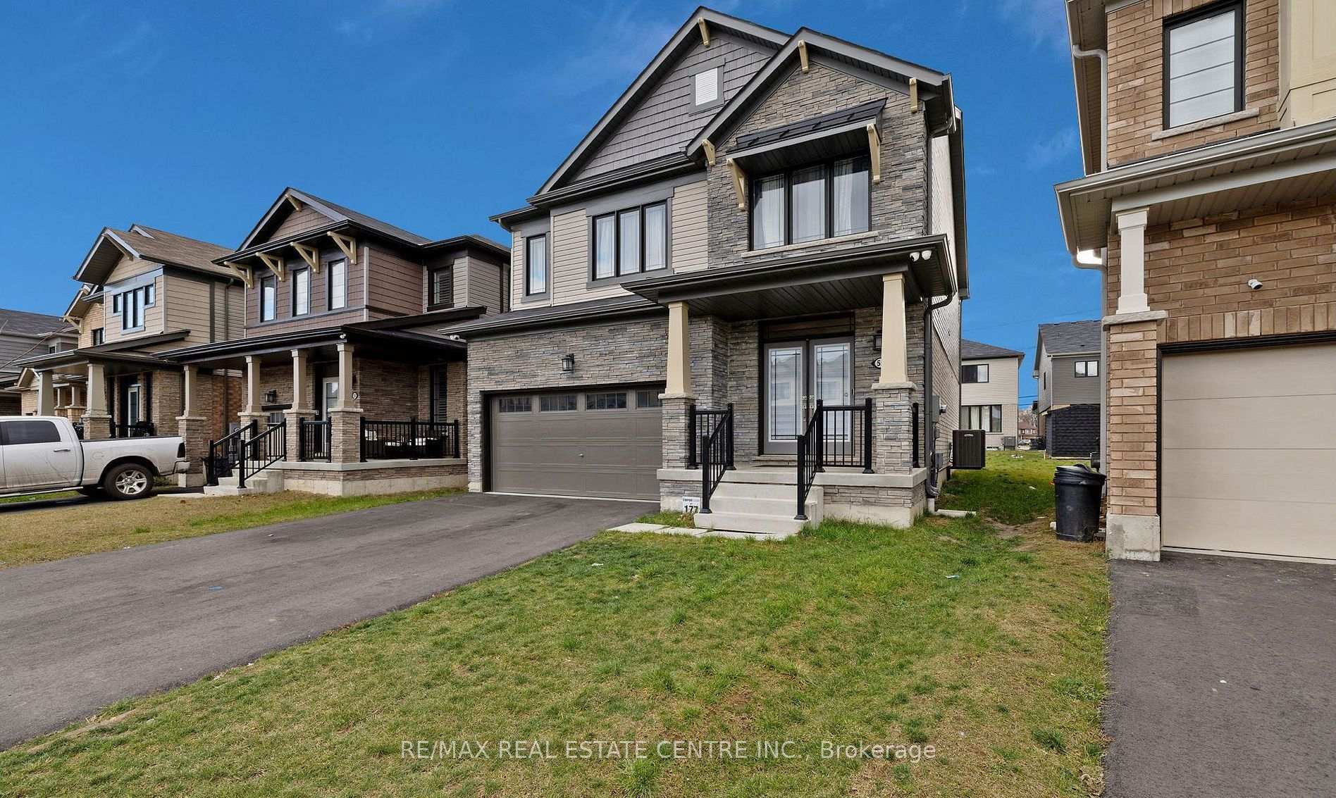 55 Magdalena Street, Hamilton, ON, exterior
