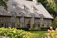 108 Sandringham Drive, Toronto C07, ON, exterior