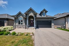 53 Carrick Trail, Welland, ON, exterior