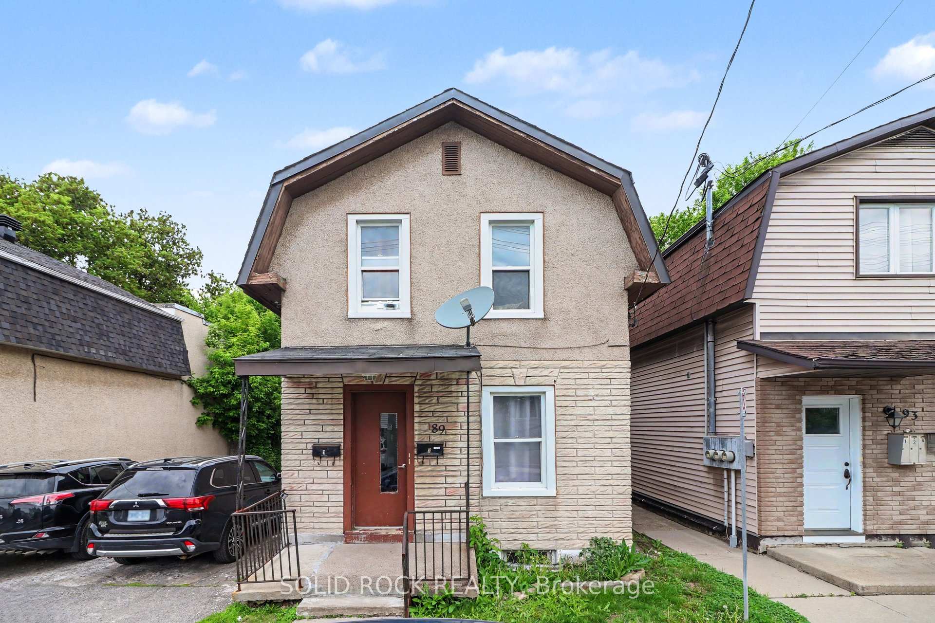 89 Marier Avenue, Vanier and Kingsview Park, ON, exterior