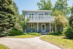 102 Fraser Crescent, Blue Mountains, ON, exterior