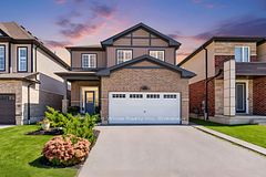 428 Freure Drive, Cambridge, ON, exterior