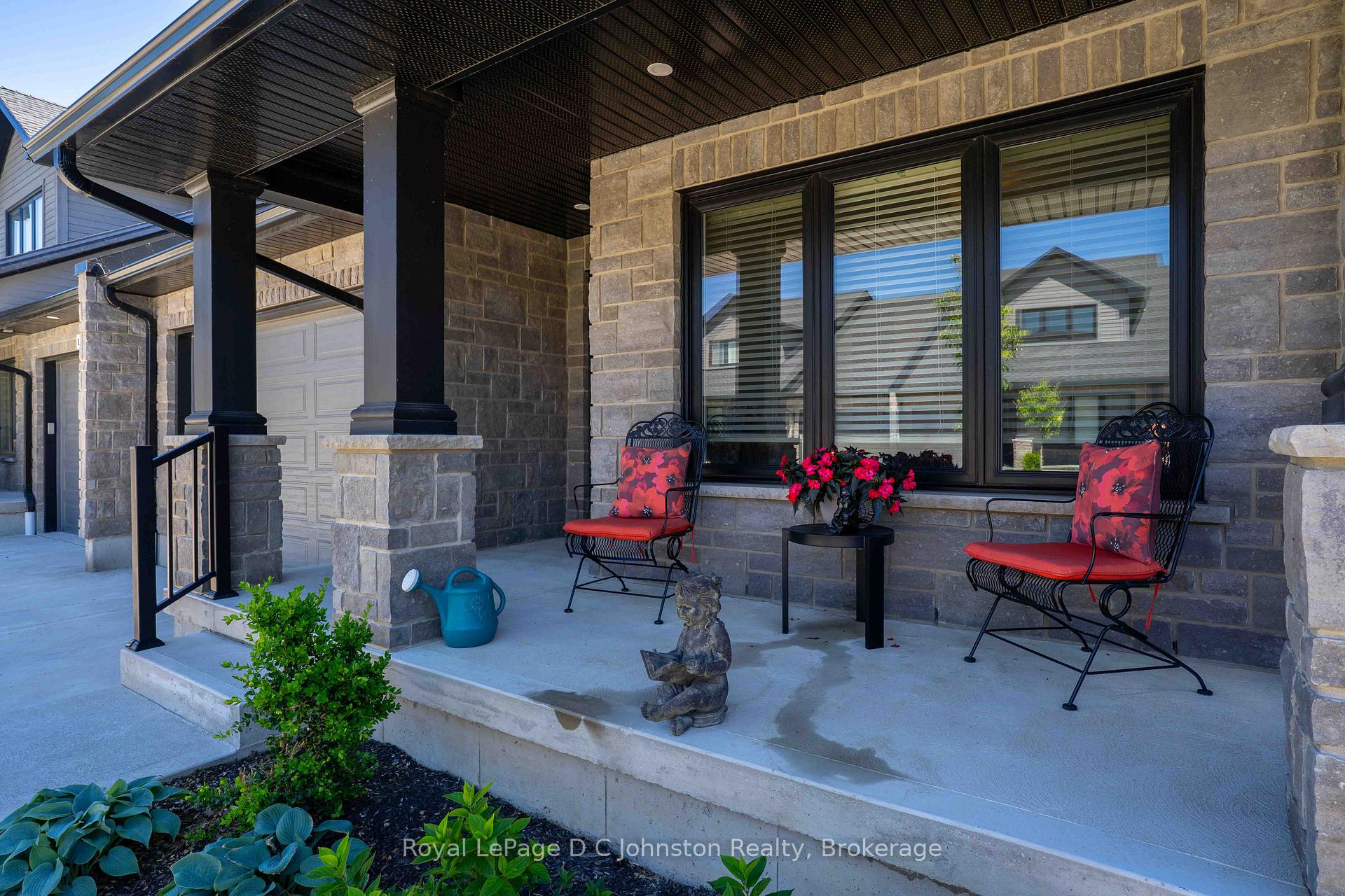 16 - 560 Devonshire Road, Saugeen Shores, ON, exterior