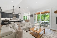1140 Walkers Glenn Crescent, Lake of Bays, ON, exterior