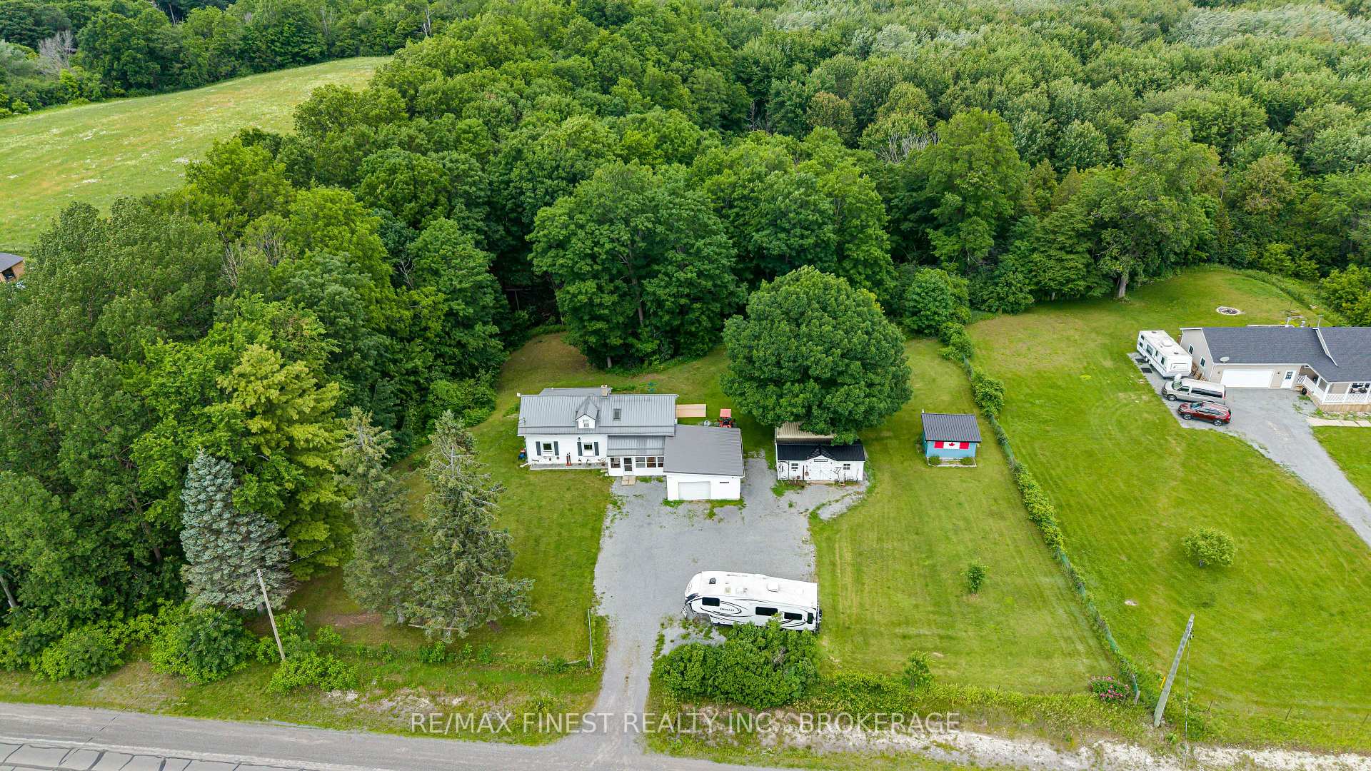 2018 Rutledge Road, Frontenac, ON, exterior