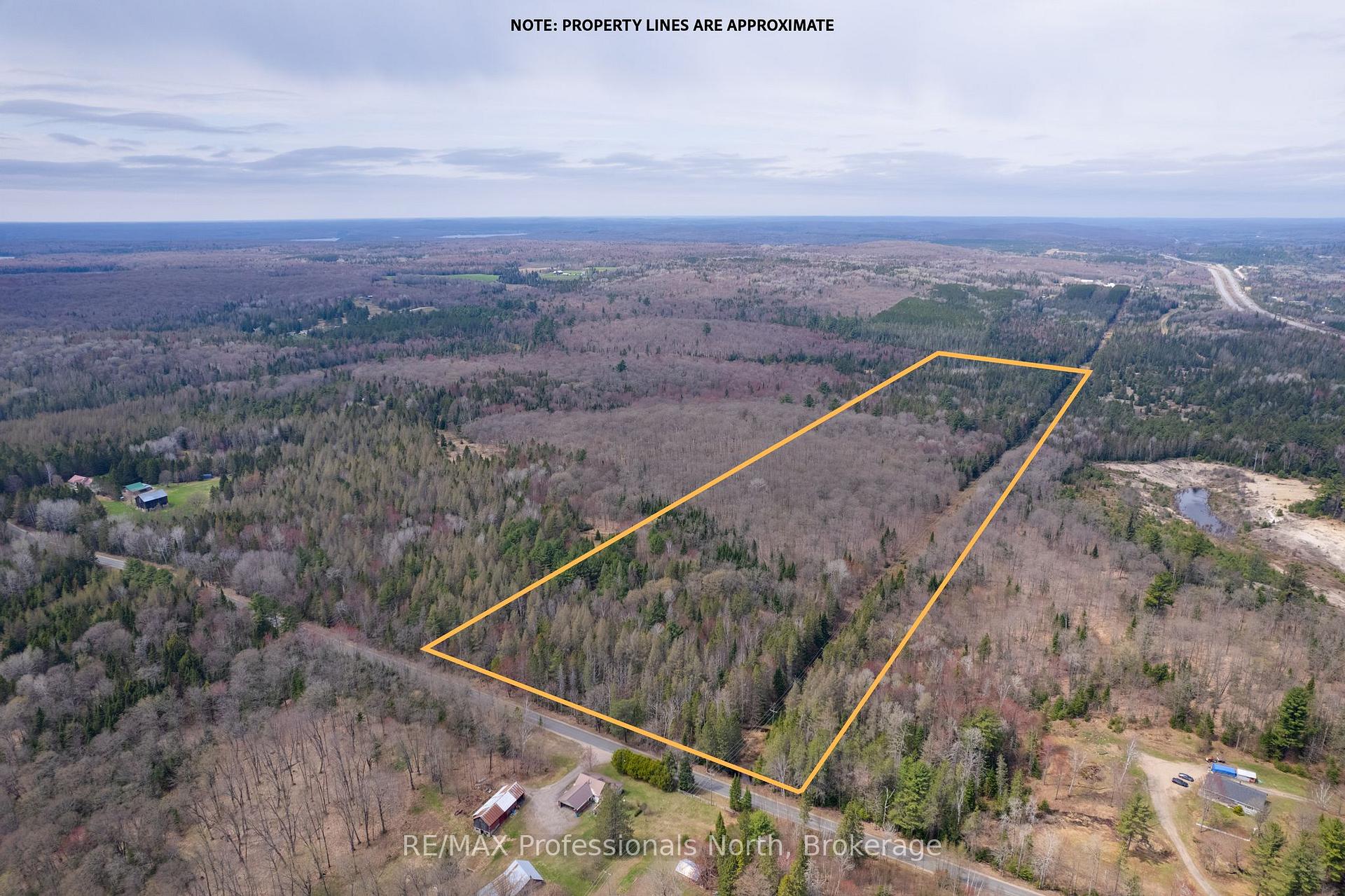 276 Fern Glen Road, Perry, ON, exterior