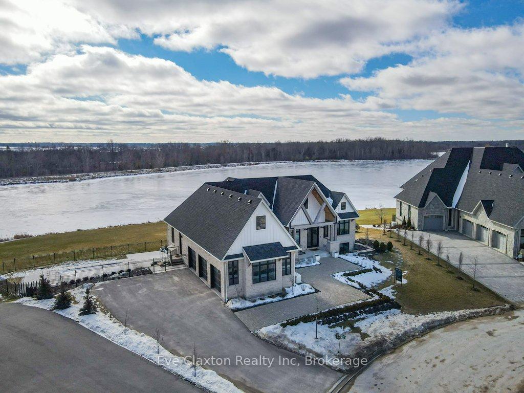 129 Heritage Lake Drive, Puslinch, ON, exterior