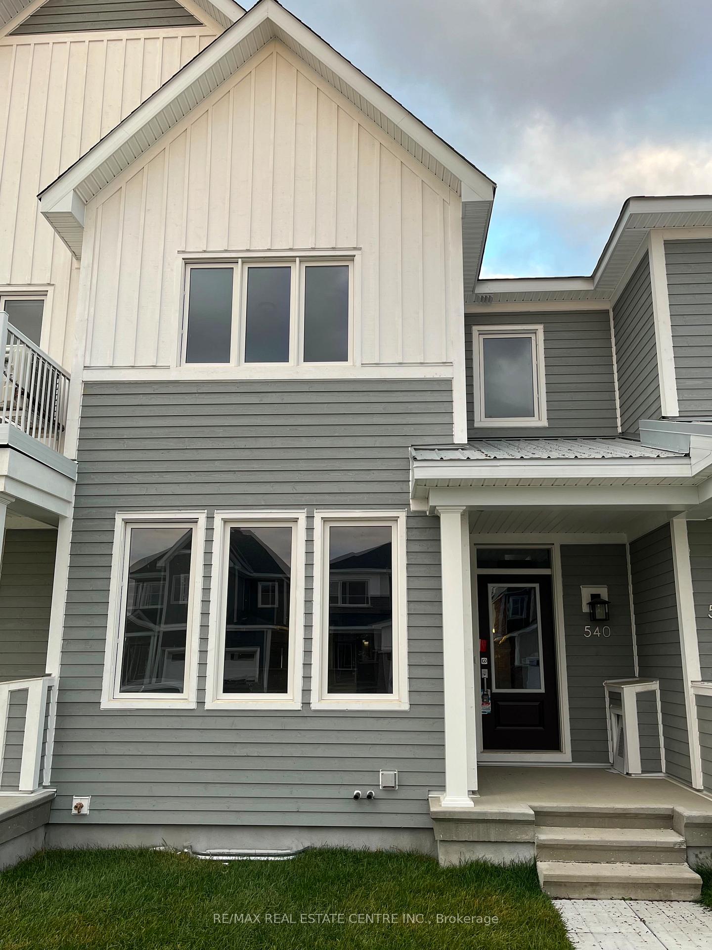 540 Oldenburg Avenue, Stittsville - Munster - Richmond, ON, exterior