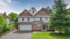 149 Blake Street, Barrie, ON, exterior