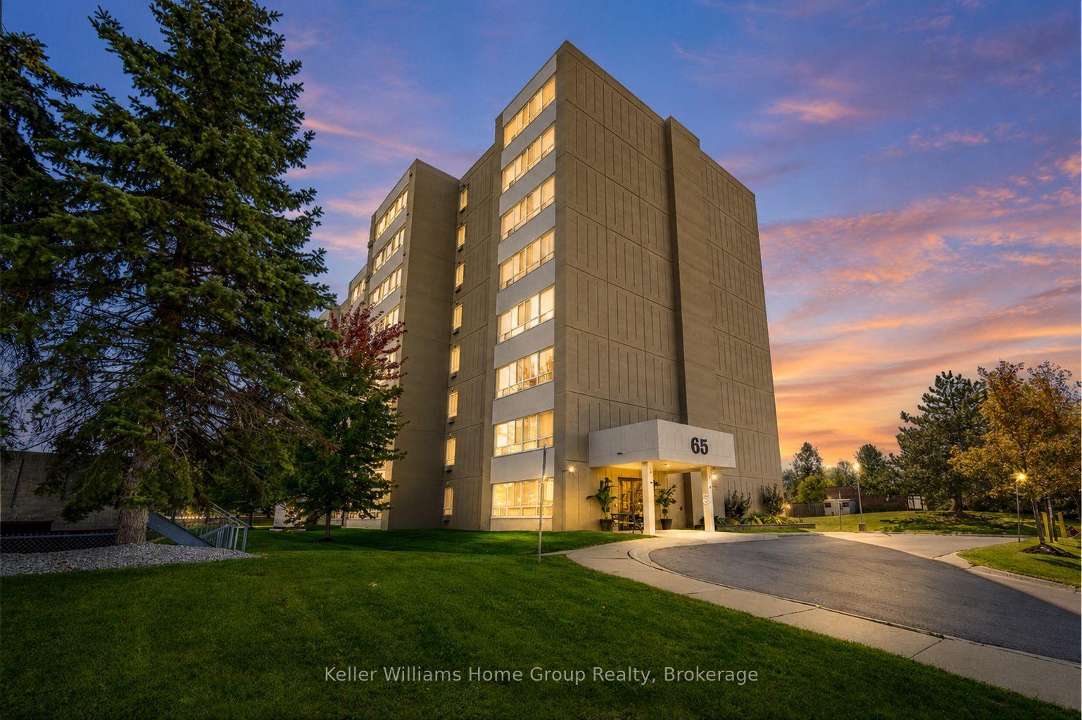 106 - 65 Highland Cres Crescent, Kitchener, ON, exterior