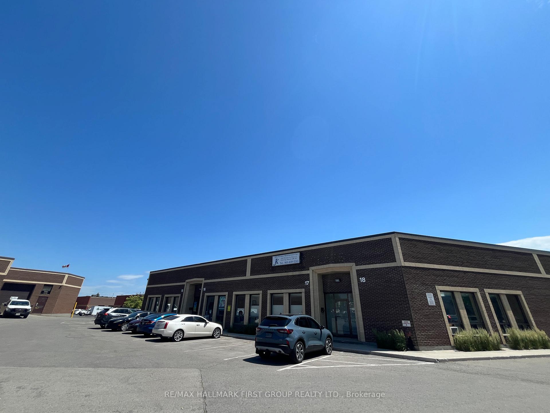 15 - 1750 Plummer Street, Pickering, ON, exterior