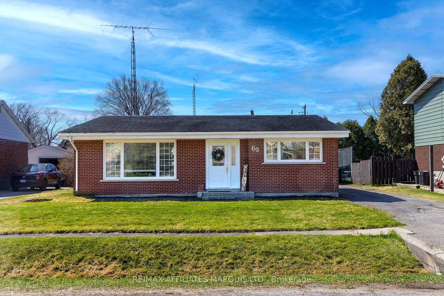 69 Kyle Drive, South Dundas, ON, exterior