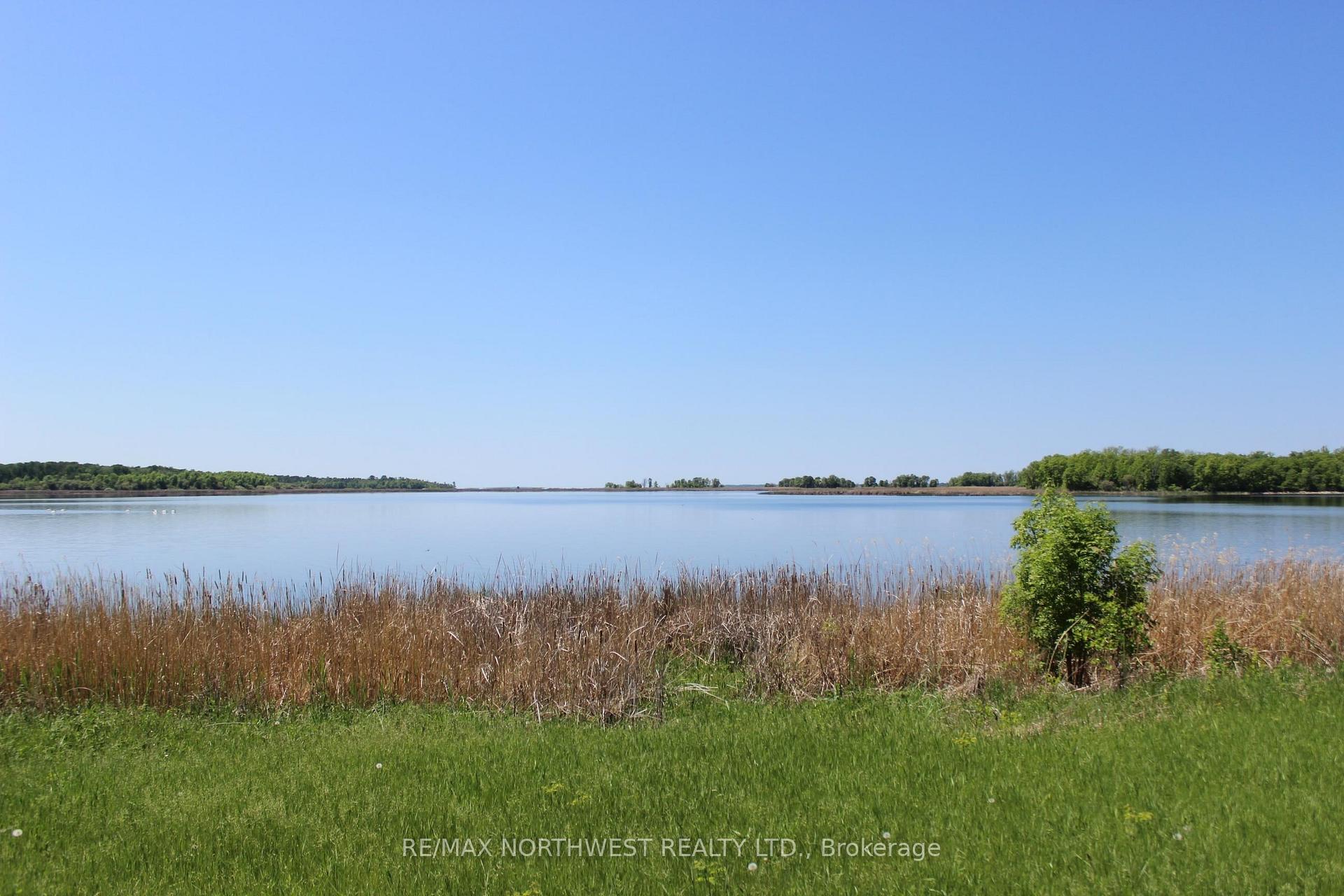 222 MORRISON RD, Lake of the Woods, ON, exterior