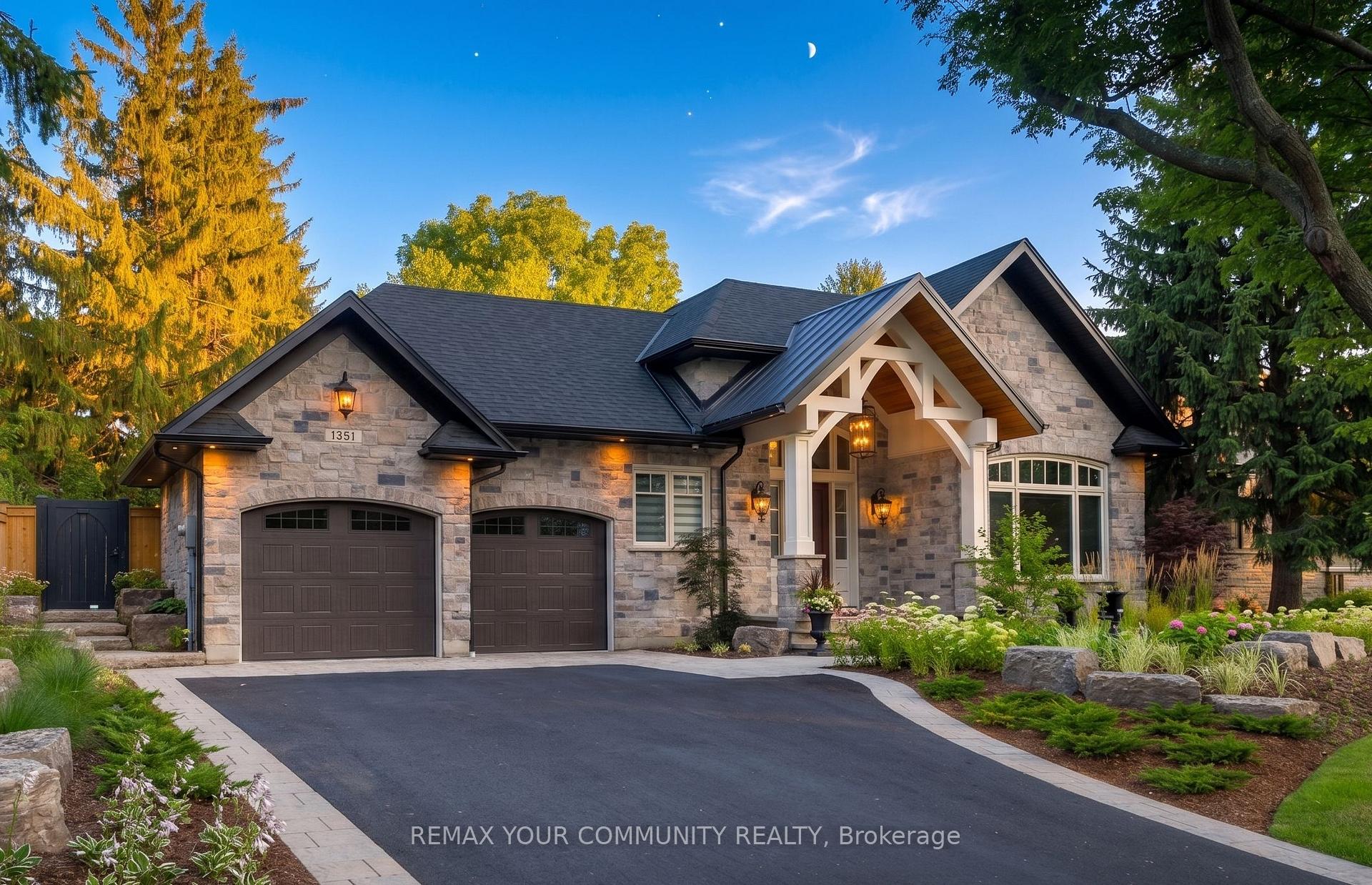 1551 Warland Road, Oakville, ON, exterior