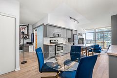 2014 - 105 The Queensway Way, Toronto W01, ON, exterior