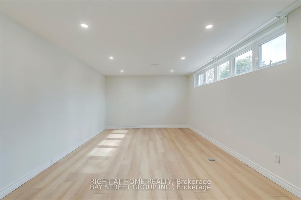 49 Rayne Avenue, Oakville, ON, exterior