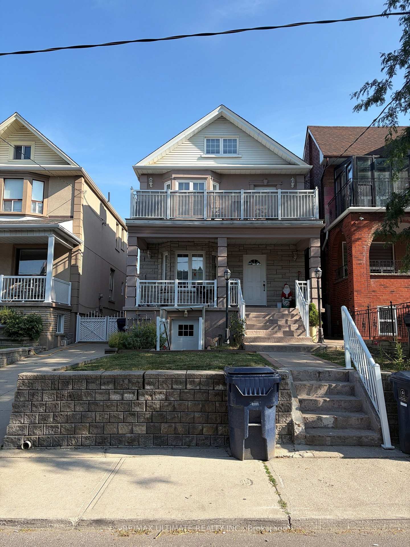 Bsmt - 34 Peterborough Avenue, Toronto W03, ON, exterior