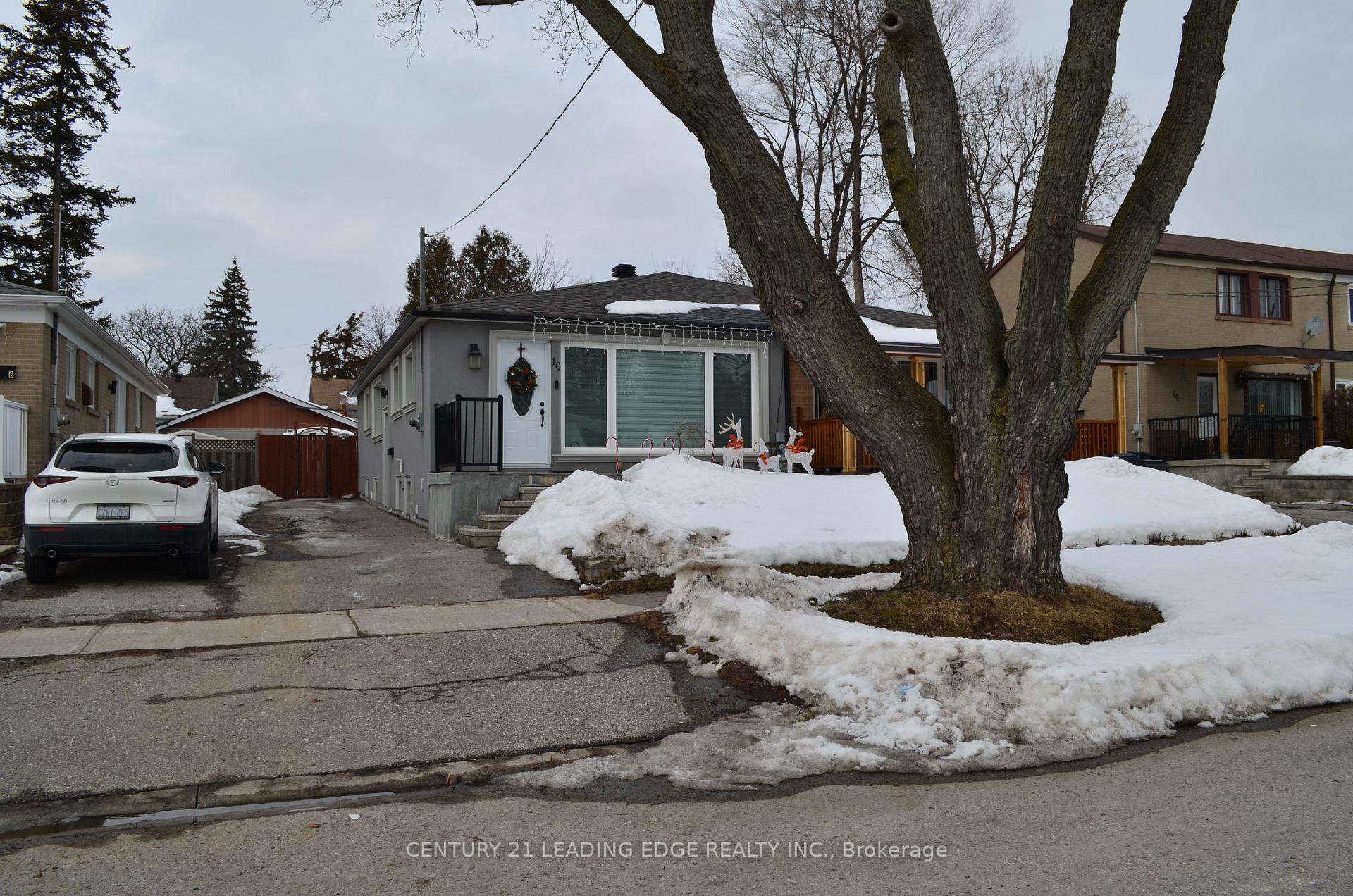 Bsmt - 10 Tartan Avenue, Toronto E04, ON, exterior