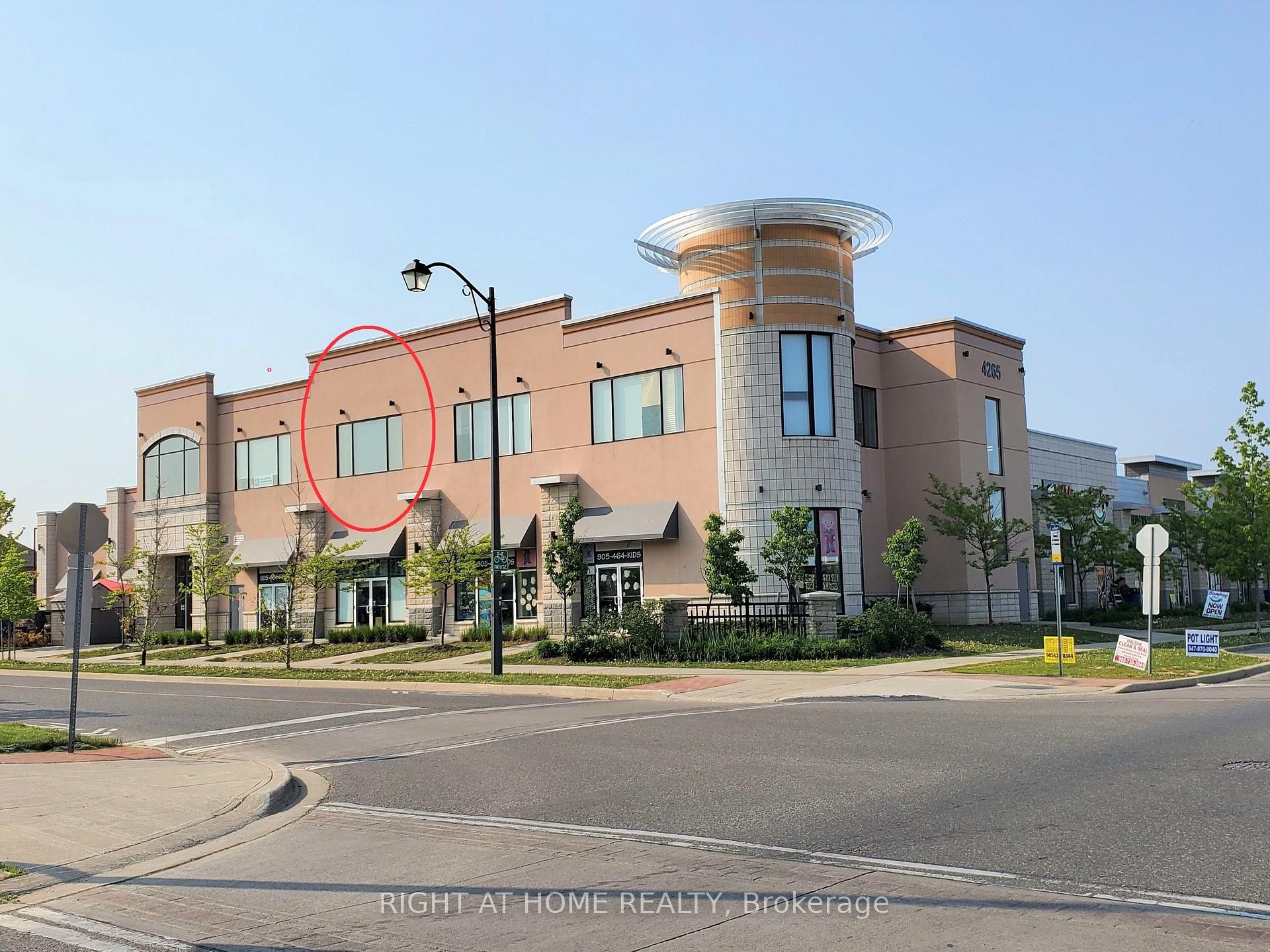 206 - 4265 Thomas Alton Boulevard, Burlington, ON, exterior